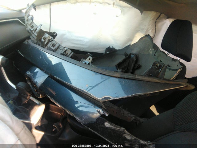 Toyota RAV4 LE 2019 JTMF1RFV2KD011253 Image 5