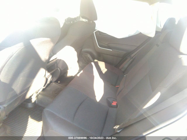 Toyota RAV4 LE 2019 JTMF1RFV2KD011253 Image 8