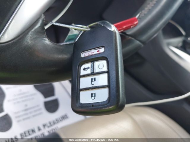 19XFC1F98GE042642 Honda Civic Sedan Touring