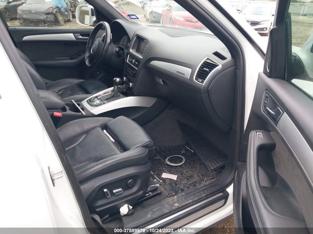 WA1CCAFP8GA036323 Audi Sq5 3.0t Premium Plus