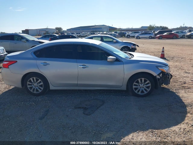 Nissan Altima 2.5 S 2017 1N4AL3AP3HN324640 Image 12