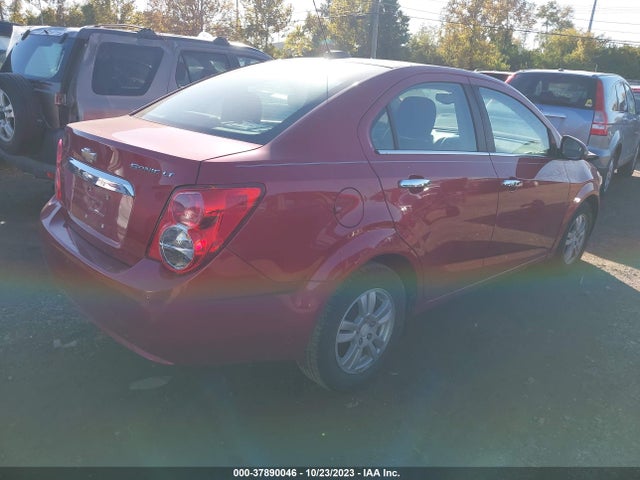 Chevrolet Sonic Lt Auto 2016 1G1JC5SH7G4117369 Image 4