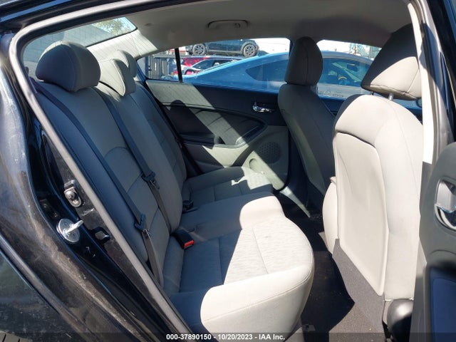 Продажа на аукционе авто 2016 Kia Forte Lx, vin: KNAFK4A66G5545158, номер лота: 37890150
