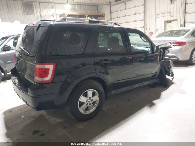 2011 FORD ESCAPE XLT VIN: 1FMCU0D74BKB14465
