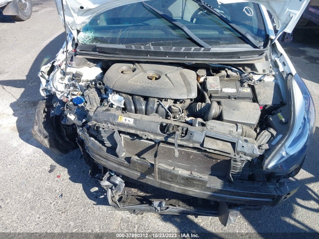 2016 HYUNDAI ELANTRA SE VIN: 5NPDH4AE1GH711196