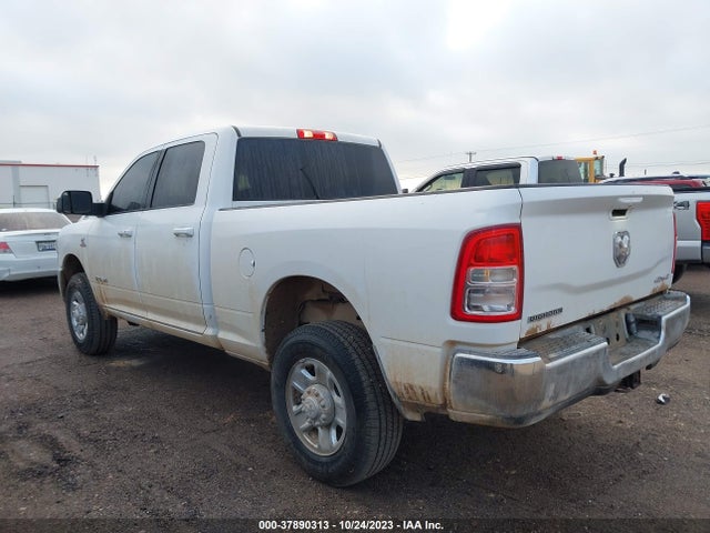3C6UR5DL2NG235700 RAM 2500 Big Horn