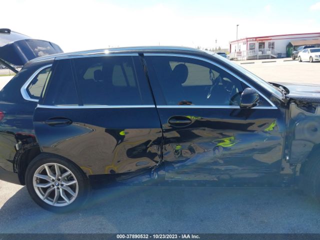 5UXCR6C06LLL75930 BMW X5 Xdrive40i
