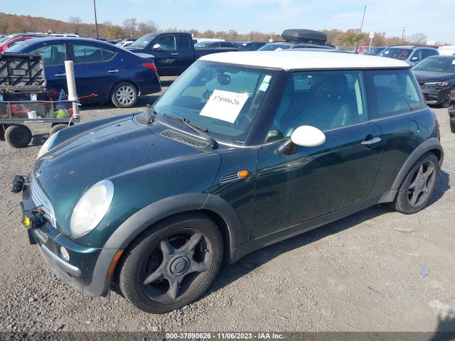 2002 MINI COOPER HARDTOP WMWRC33462TC34563 Photo 1