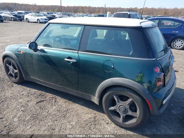 2002 MINI COOPER HARDTOP WMWRC33462TC34563 Photo 2