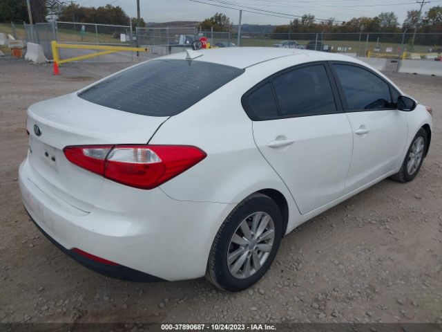 KNAFX4A64E5174158 KIA FORTE LX