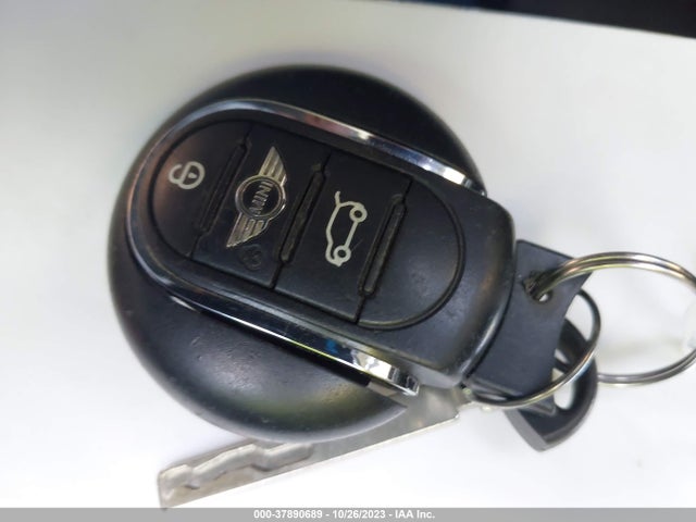 2017 MINI CLUBMAN WMWLN5C50H2E32204 Photo 10