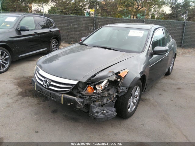 2011 HONDA ACCORD SDN LX-P VIN: 1HGCP2F40BA084690