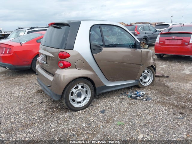Smart Fortwo Passion/pure 2014 WMEEJ3BA8EK737647 Image 4