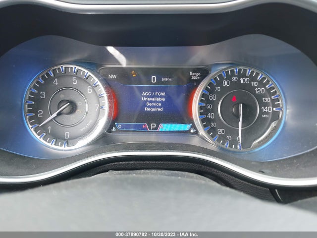 Chrysler 200 C 2015 1C3CCCEG5FN523767 Image 7