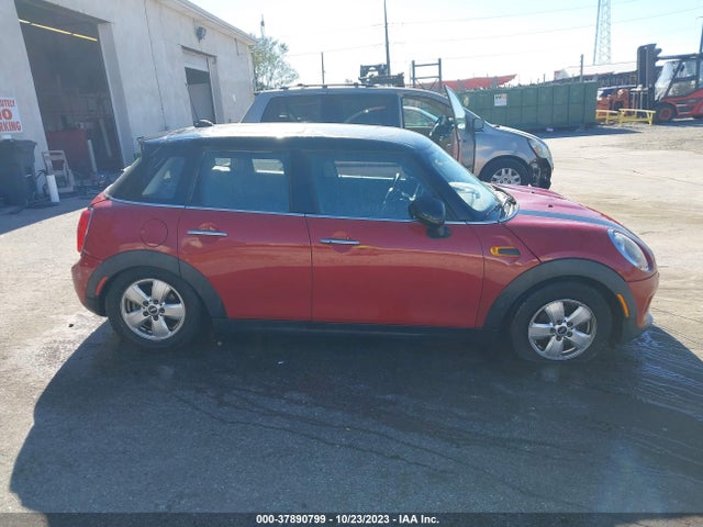 WMWXS5C56FT828748 Mini Hardtop Cooper