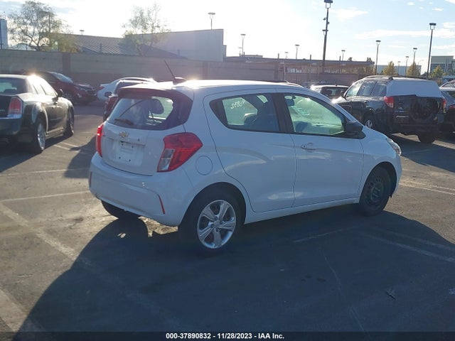 Chevrolet SPARK LS 2019 KL8CB6SA6KC744664 Image 4