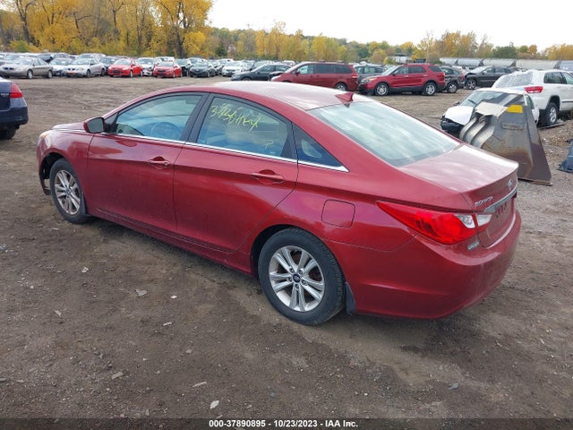 2013 HYUNDAI SONATA GLS VIN: 5NPEB4AC2DH695770