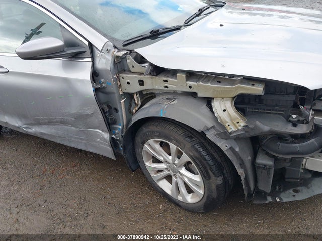 1C3CCCAB7FN657237 Chrysler 200 Limited