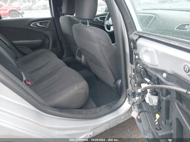 1C3CCCAB7FN657237 Chrysler 200 Limited