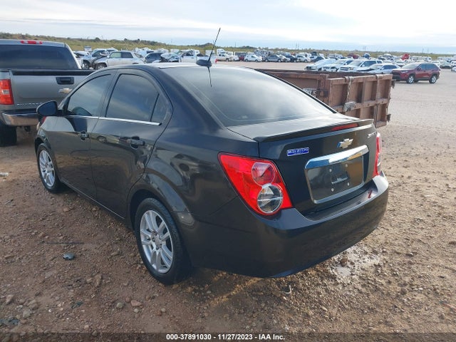 Chevrolet SONIC LT 2016 1G1JC5SHXG4106284 Image 3