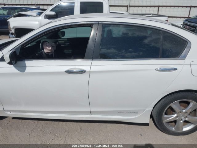 1HGCR2F54HA178275 Honda Accord Sedan Sport