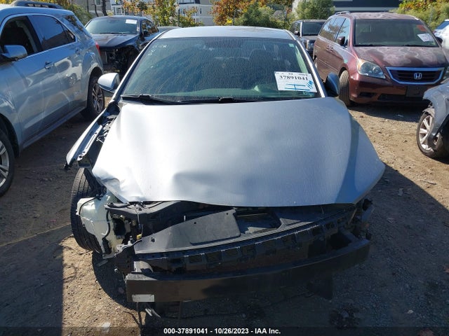 2017 HYUNDAI ELANTRA SE VIN: 5NPD84LF8HH106373