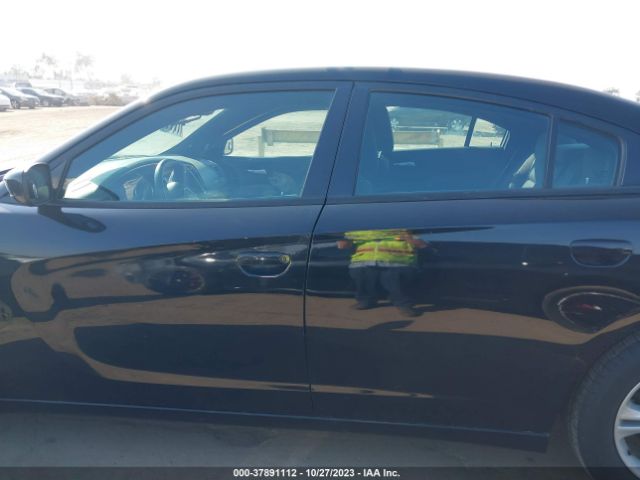 2C3CDXBG7FH897184 Dodge Charger Se