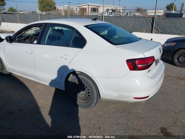 3VW167AJ2GM275909 Volkswagen Jetta Sedan 1.4t S W/technology