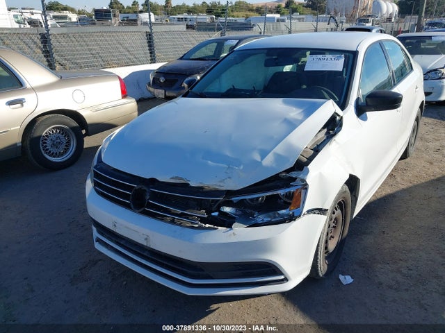 3VW167AJ2GM275909 Volkswagen Jetta Sedan 1.4t S W/technology