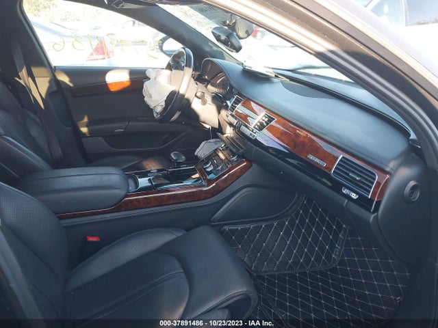 Audi A8 L 4.0t 2014 WAUR2AFD1EN003899 Image 5