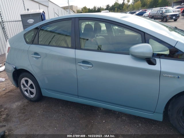 Toyota Prius Two 2015 JTDKN3DU5F1924333 Image 14