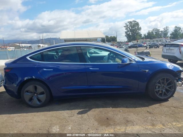 5YJ3E1EB5KF528720 Tesla Model 3 Long Range/performance