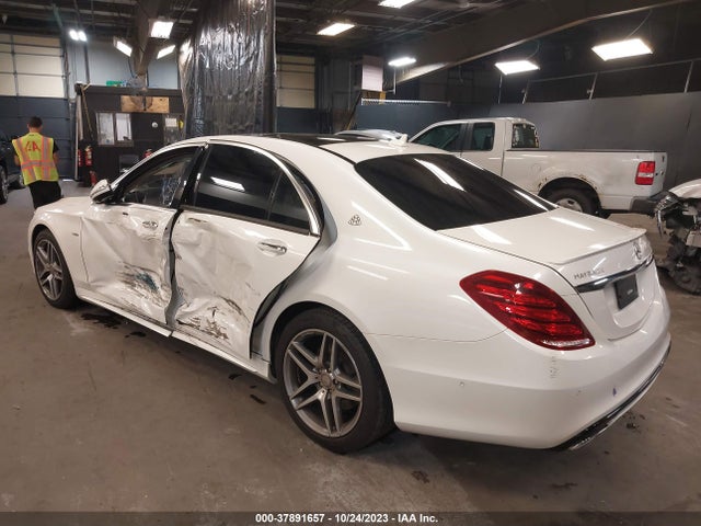 Mercedes-Benz S-class S 550 2015 WDDUG8FB9FA180964 Image 3