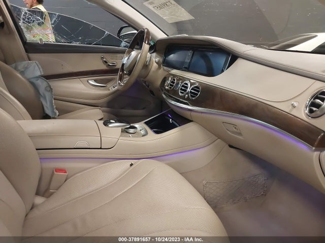 Mercedes-Benz S-class S 550 2015 WDDUG8FB9FA180964 Image 5