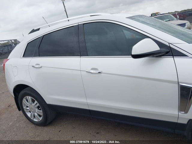 2016 CADILLAC SRX LUXURY COLLECTION VIN: 3GYFNBE33GS572414