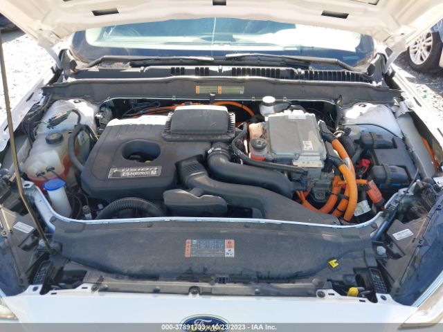 3FA6P0SU1LR132202 Ford Fusion Energi Titanium