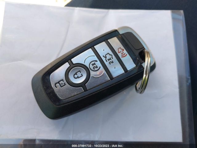3FA6P0SU1LR132202 Ford Fusion Energi Titanium