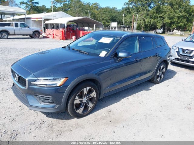 2021 VOLVO V60 CROSS COUNTRY YV4102WK1M1073612 Photo 1