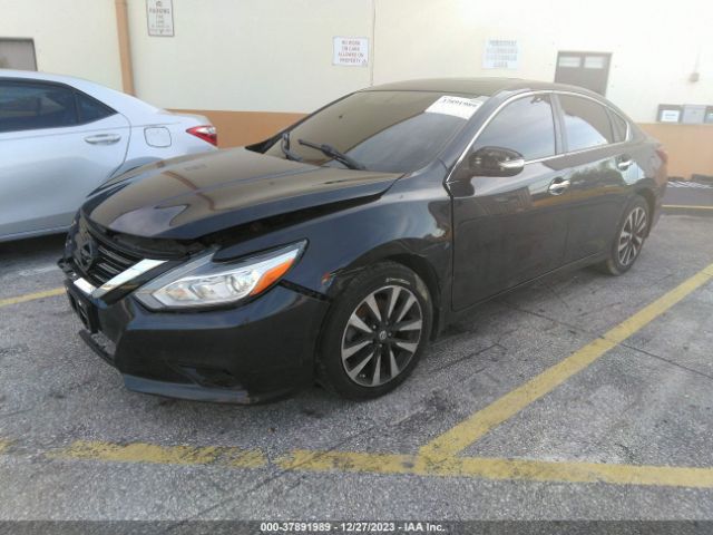 1N4AL3AP2HC484200 Nissan Altima 2.5 Sv