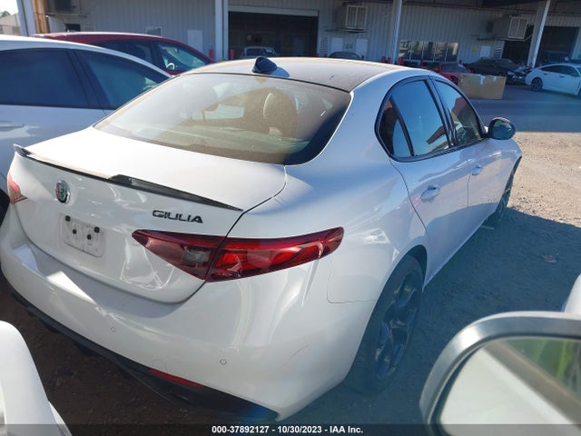ZARFAMBN6L7638519 Alfa Romeo Giulia Ti Sport Rwd