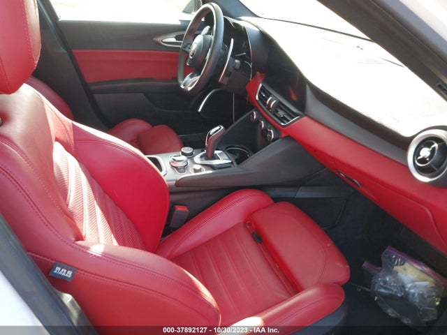 ZARFAMBN6L7638519 Alfa Romeo Giulia Ti Sport Rwd