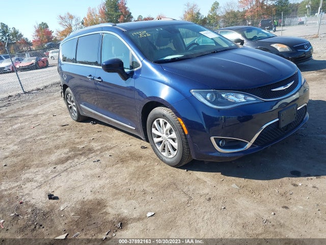 2018 2C4RC1BG3JR270099 main image