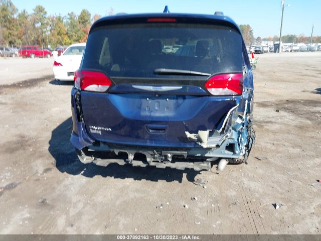 Chrysler Pacifica Touring L 2018 2C4RC1BG3JR270099 Image 16