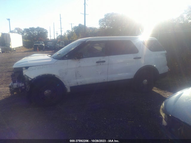 Ford POLICE INTERCEPTOR 2017 1FM5K8ARXHGD65330 Image 14