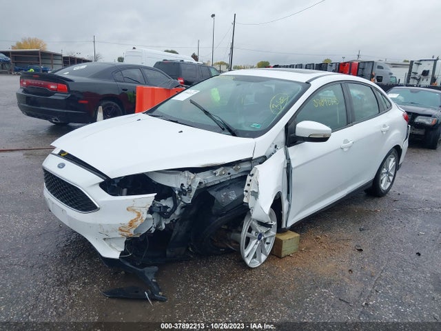 2016 FORD FOCUS SE VIN: 1FADP3F2XGL335837