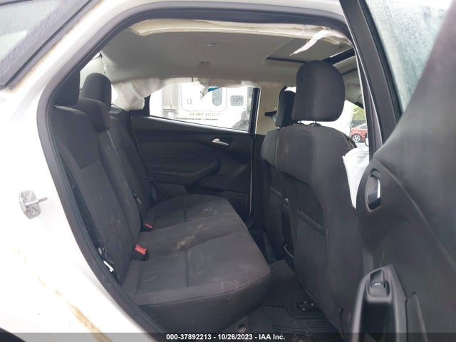 2016 FORD FOCUS SE VIN: 1FADP3F2XGL335837