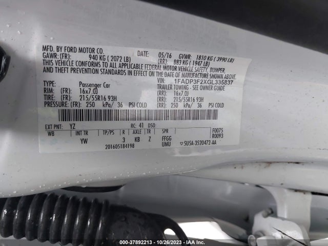 2016 FORD FOCUS SE VIN: 1FADP3F2XGL335837