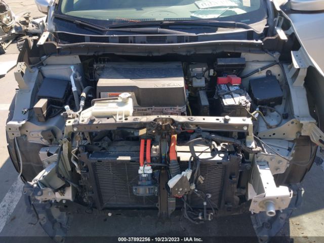 1N4BZ1CP1KC321064 Nissan Leaf S Plus