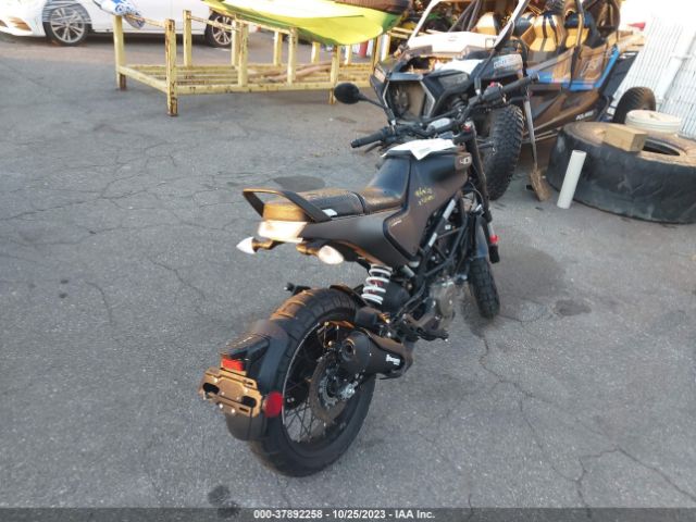 2023 HUSQVARNA VITPILEN 401 MD2JUJ402PC225791 Photo 3