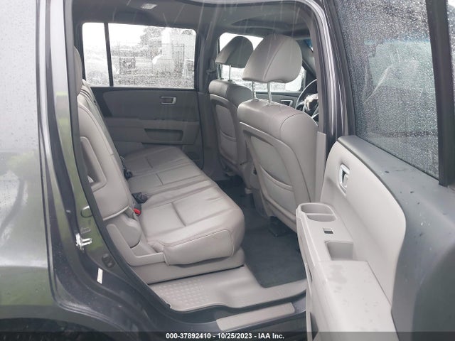 2014 HONDA PILOT EX-L VIN: 5FNYF4H51EB017410
